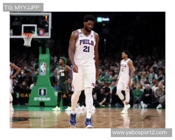 恩比德半场表现不佳8投4中仅得13分失误频繁正负值惨淡12 恩比德半场表现不佳8投4中仅得13分失误频繁正负值惨淡12