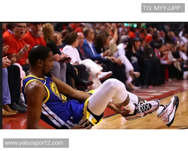 哈利伯顿称赞科比即使跟腱断裂仍能走出球场展现非凡毅力 哈利伯顿称赞科比即使跟腱断裂仍能走出球场展现非凡毅力